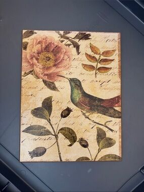 Vintage Hummingbird Floral Wall Art - Multicolor